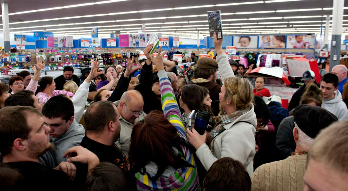 Black Friday In-Store Shopping: Tips For Staying Safe